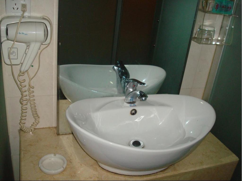 Guangzhou Guangtao Hotel Værelse billede